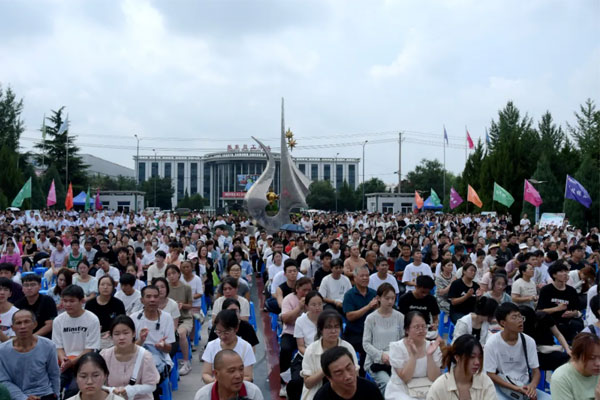 J9集团仁爱天使助学日现场